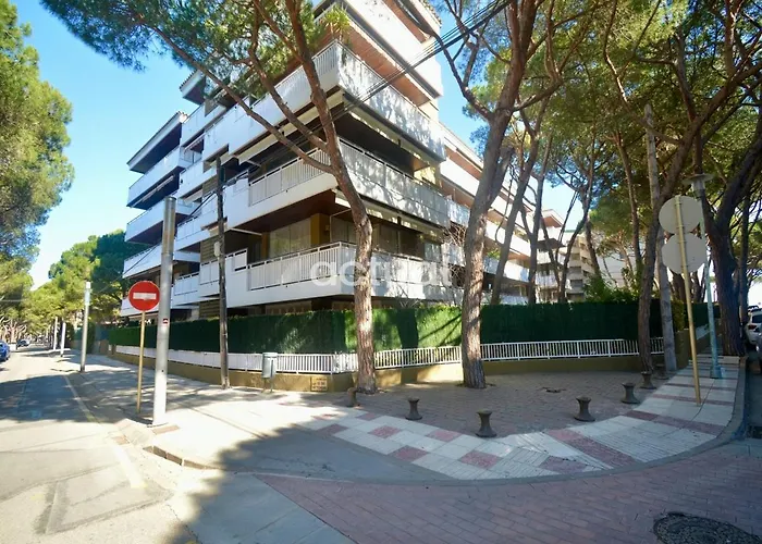 Athenea B1 Apartman Platja d'Aro